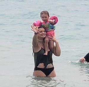 Meet your Posher, Sharon